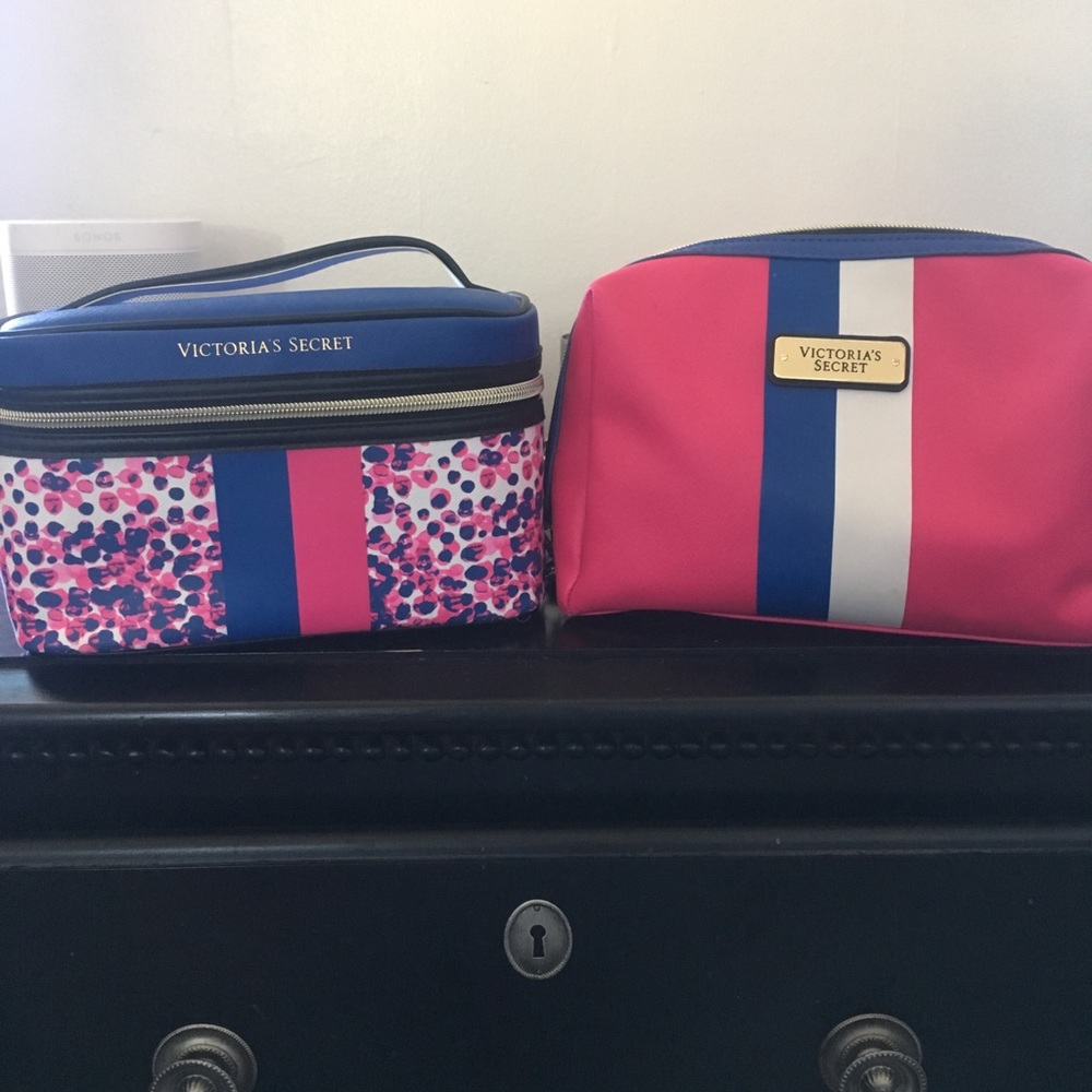 Victoria’s Secret Makeup Bag Set
